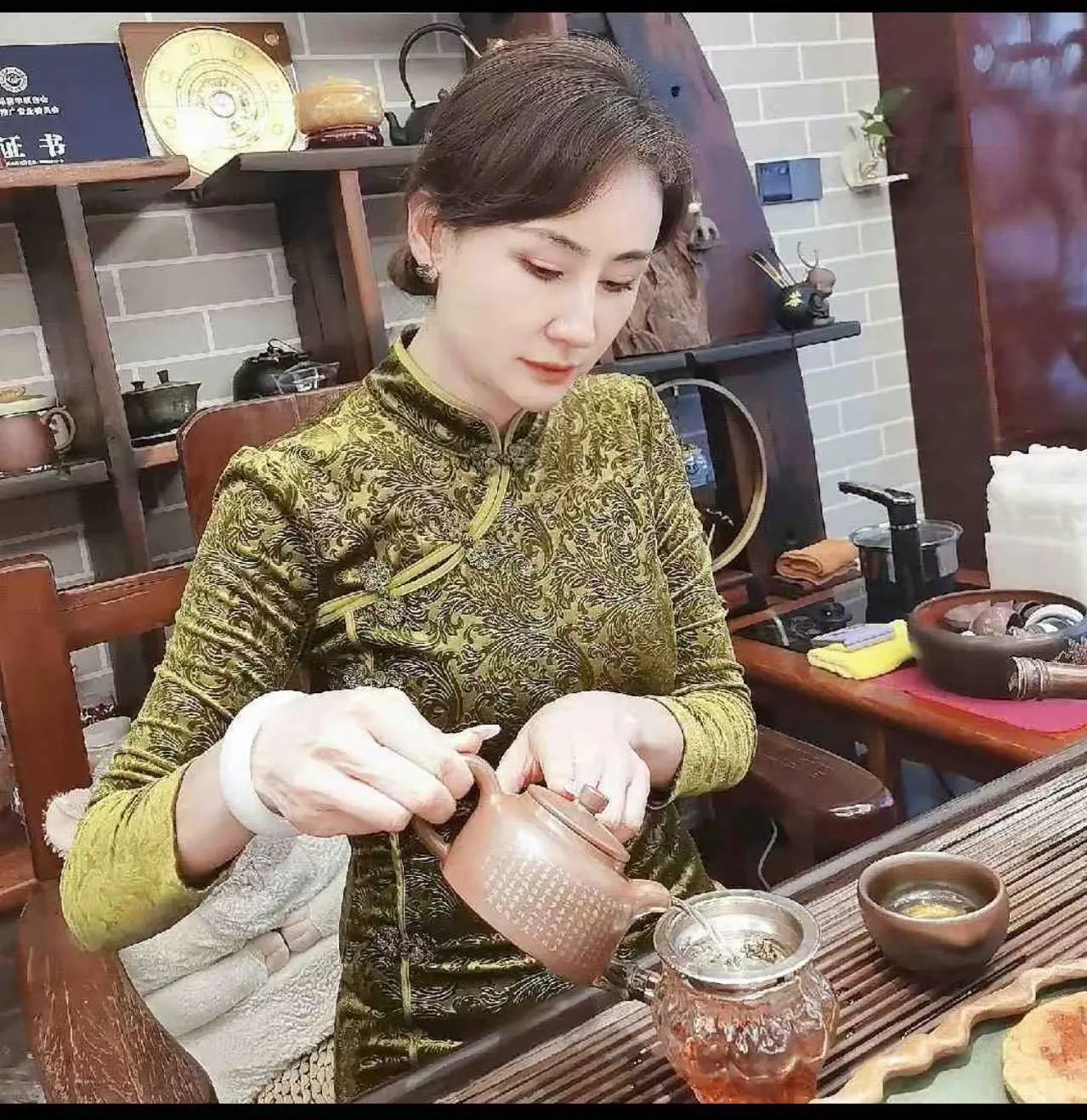 婕宇雅集