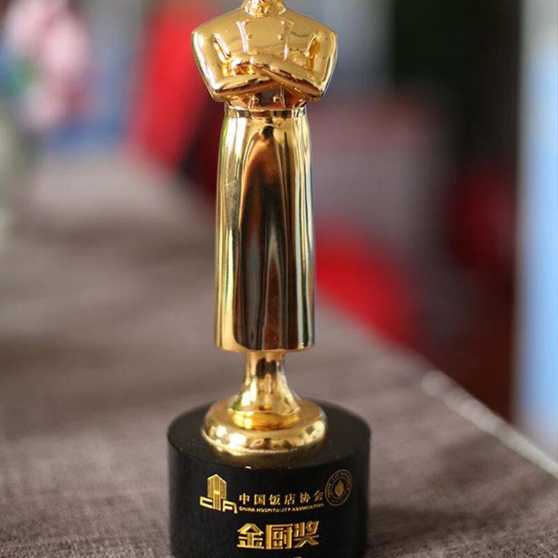 鑫法拉第广告设计