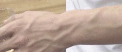 警惕！身上这部位的青筋“凸起” ，可能是身体在报警！