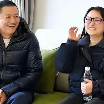 李亚鹏善良是一生底色,四个女儿三无血缘,却个个被他宠成亲生