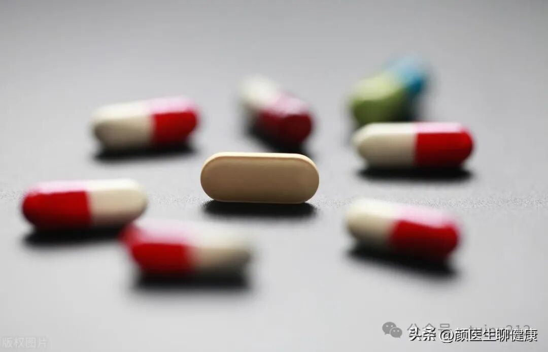 又一起，吃他汀药丧命！医生告诫：服用他汀药物时，要注意这2点