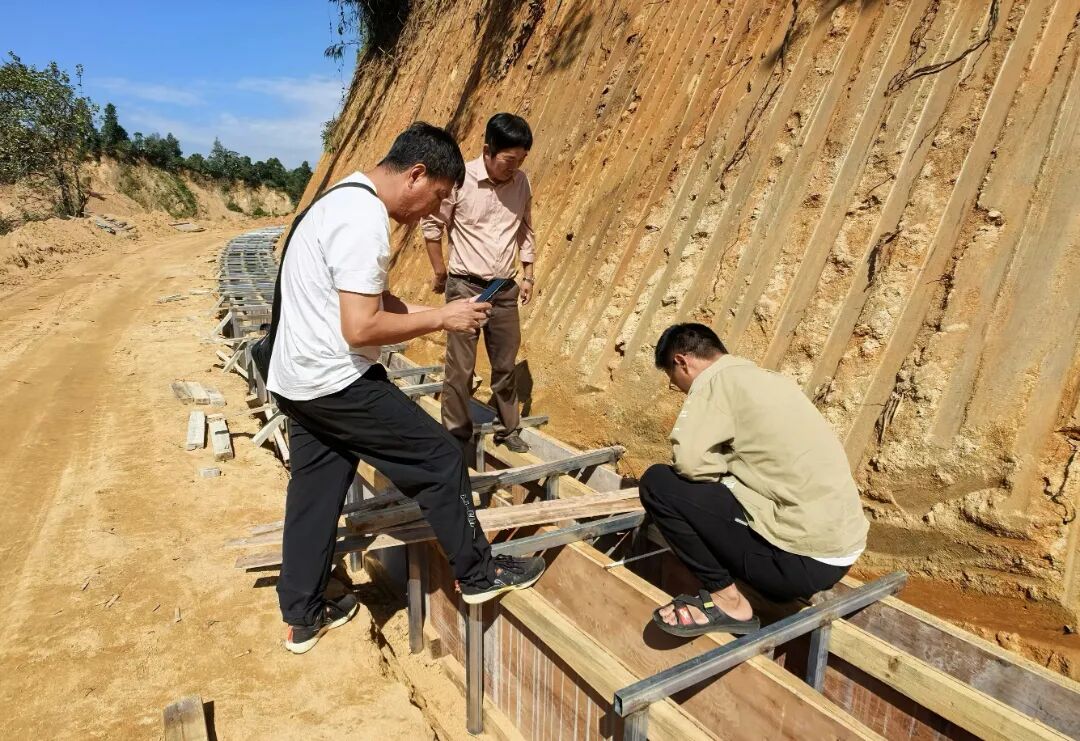 高标题农田建设。马芸摄 (2).jpg