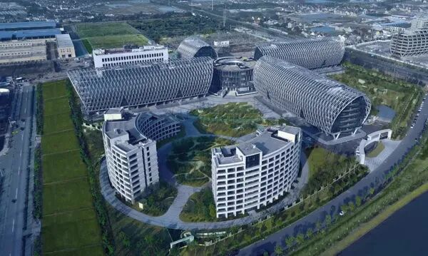 构建绿色低碳能源体系,助力企业高质量发展