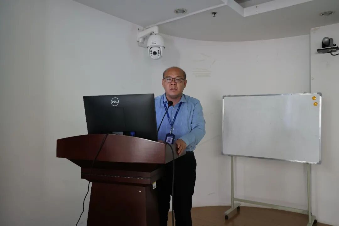 副院长孟令新出席会议并讲话.