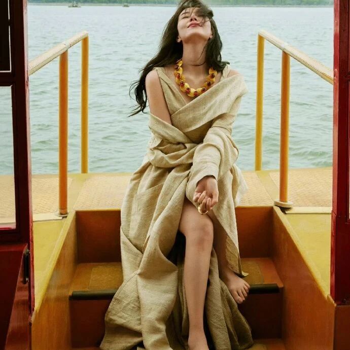 高圆圆盛世美颜 长腿美足