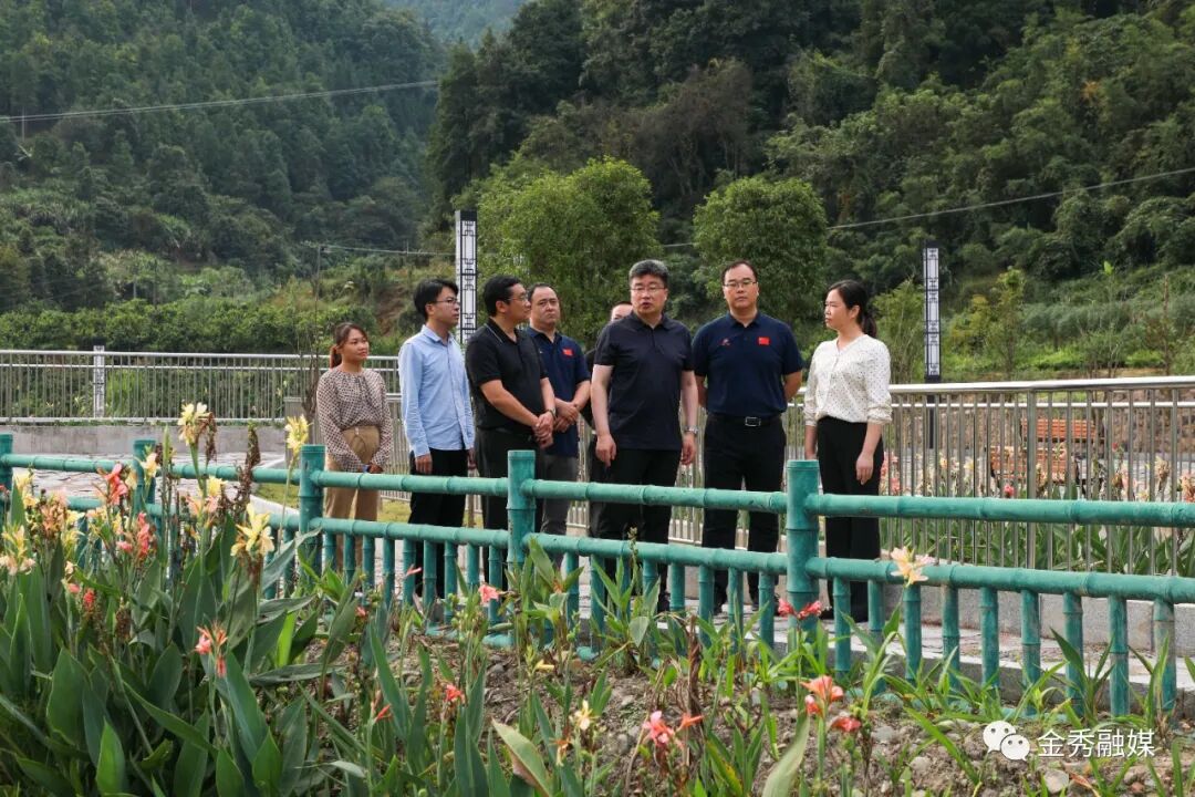 金秀瑶山源养生堂有限公司,县民族高中,桐木镇三友村百香果种植基地等