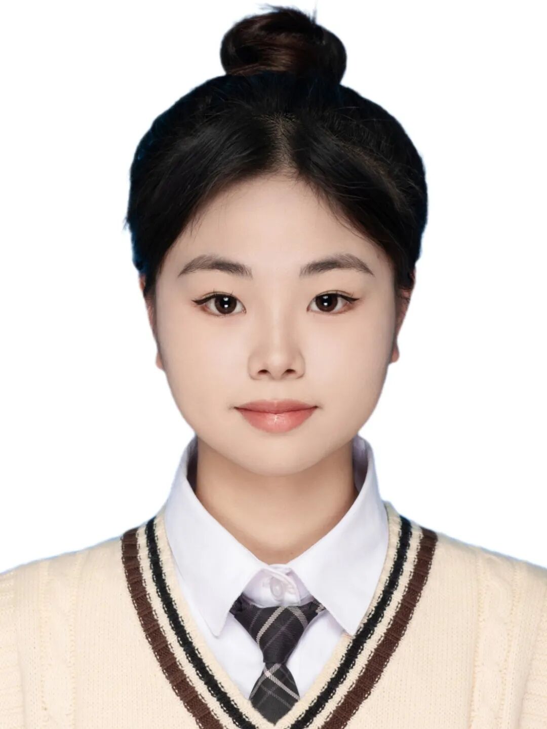 20205291216 幸丹 寸照.jpg