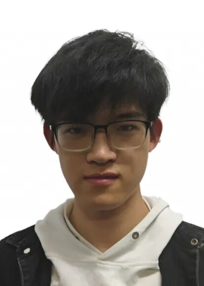 20205291072 路豫凯 寸照.jpg