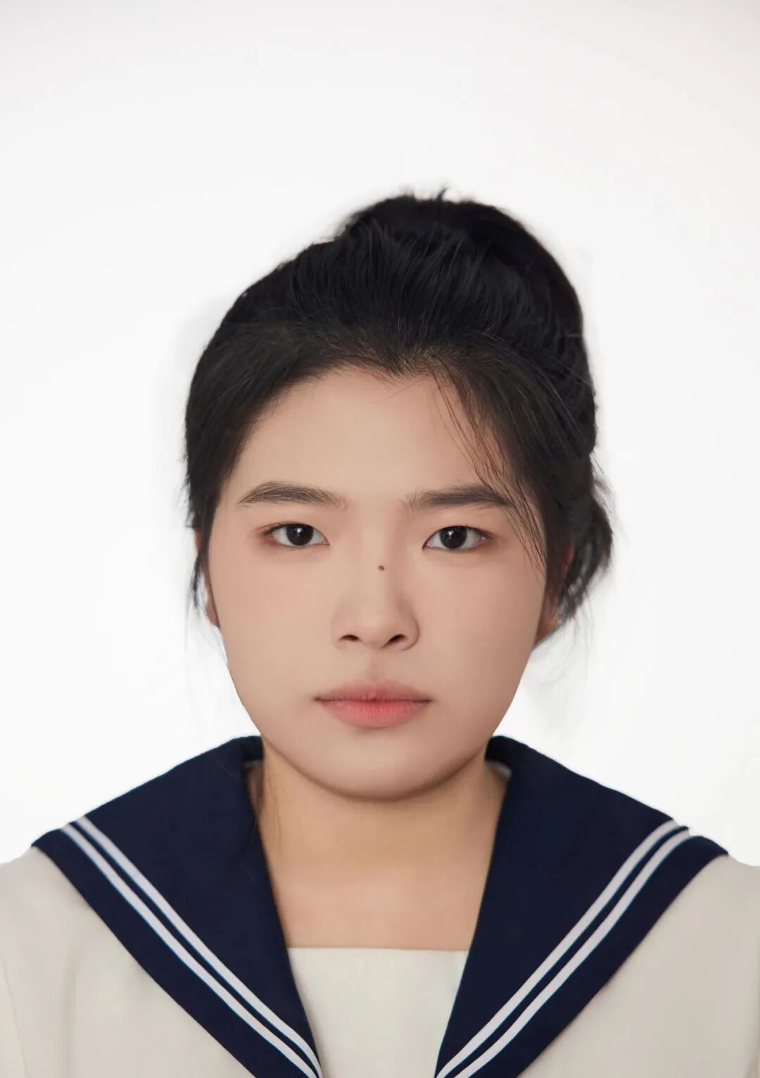 20205261134  丁弘明-寸照.jpg