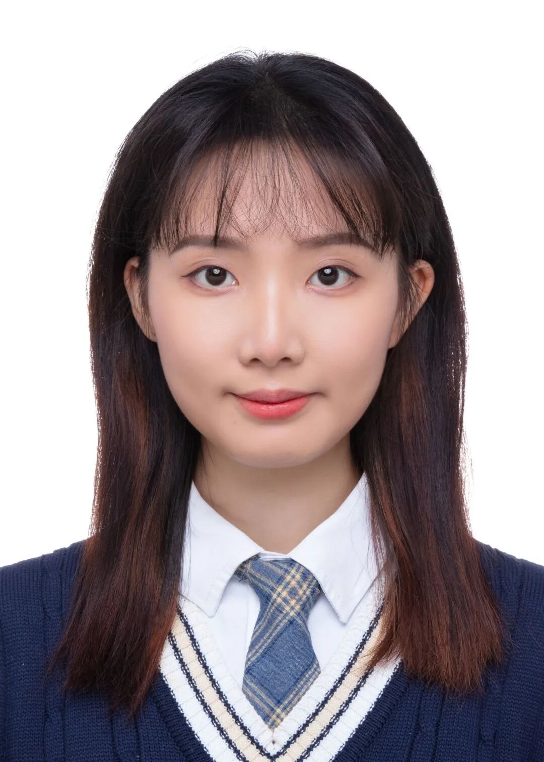 2019561165李梦娇 寸照.jpg