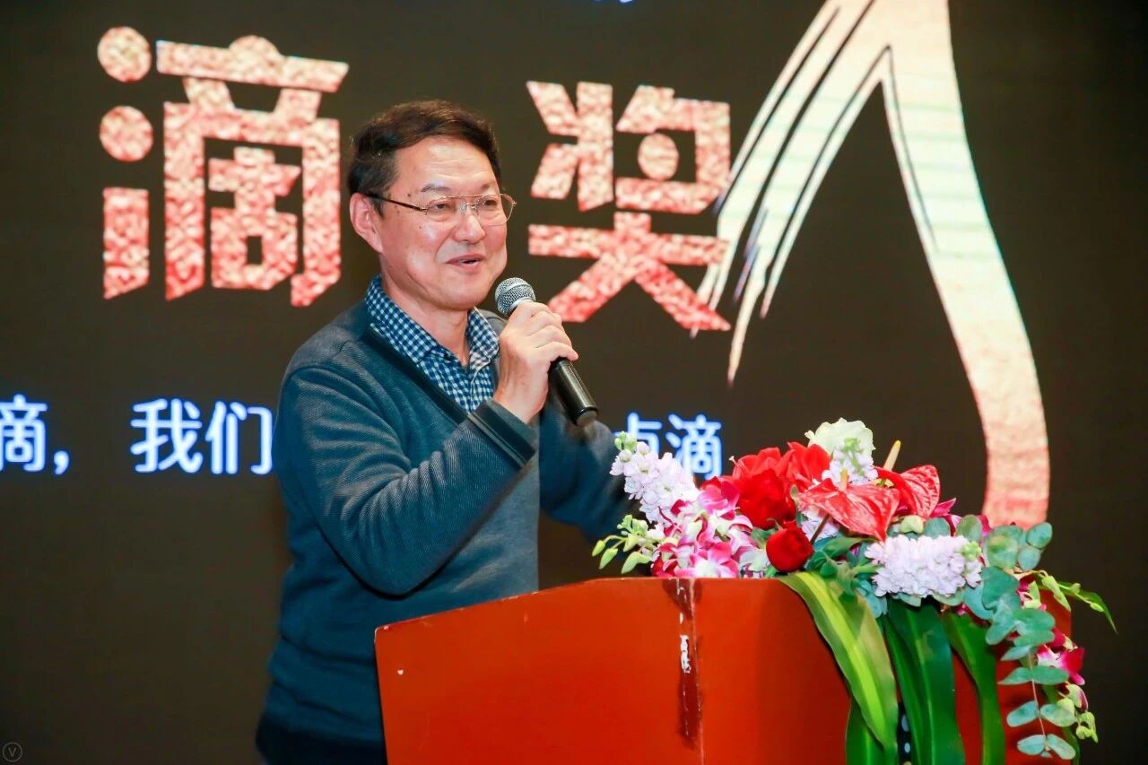 项建中教授点评作品团队获奖作品银奖作品:《宁海珍鲜》银奖作品