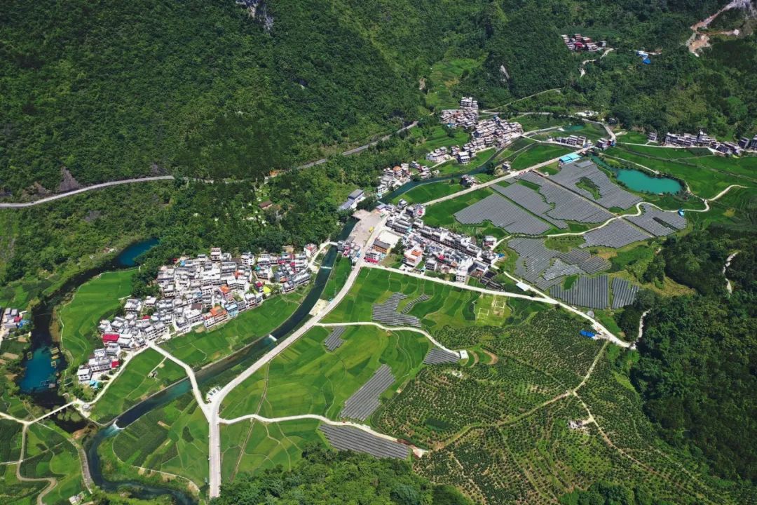 東蘭縣武篆鎮東里村入選全區首批紅色旅遊重點村