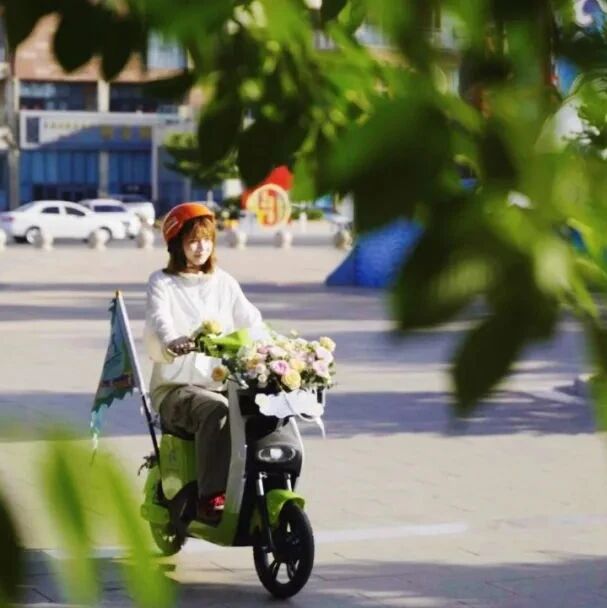 邀四海 徕泊里丨骑氢能单车畅游泊里，玩转2025泊里啤酒美食嘉年华，开启“氢”松盛夏