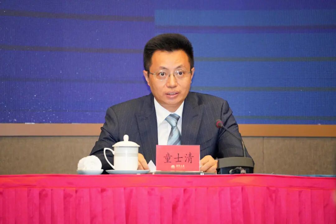 省委金融办：省级财政计划三年内安排超百亿元资金支出，解决融资难融资贵问题