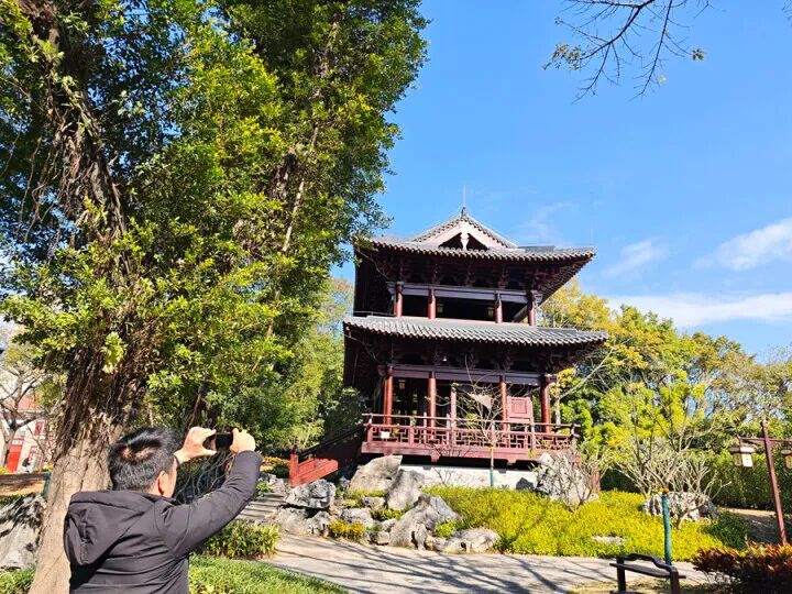 惠州北宋名亭野吏亭复原重现。