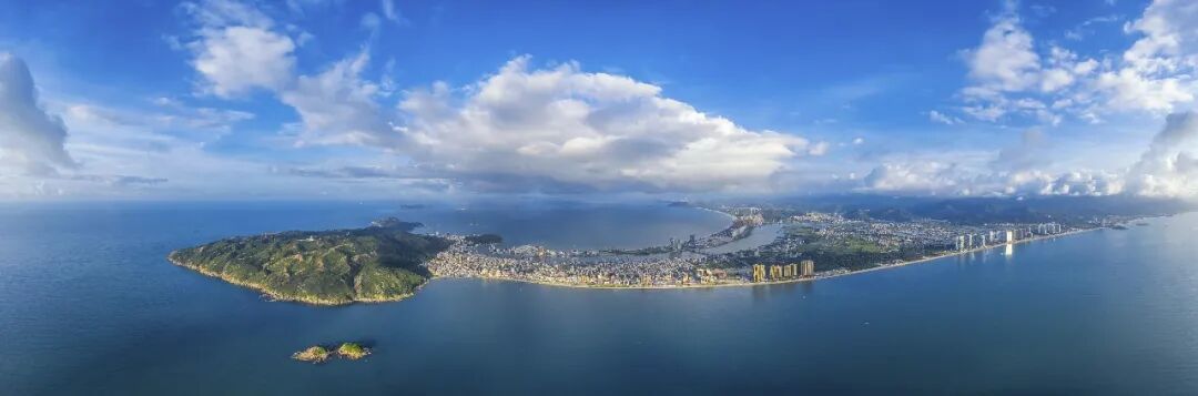 惠州拥有269.59公里海岸线，滨海旅游资源犹如一幅山水长卷。 惠州东江图片社供图