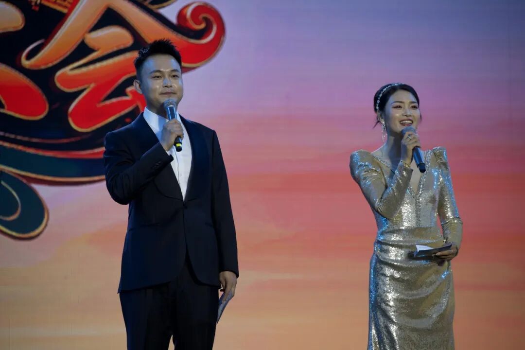 歌自草原来——2026·内蒙古民歌大会经典传唱专场精彩上演 第4张