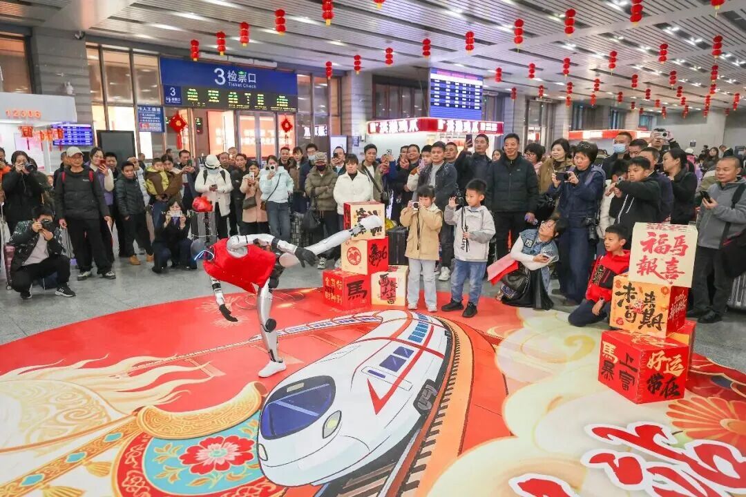 时代场景 中国速度｜藏在旅途里的家国温情 第1张