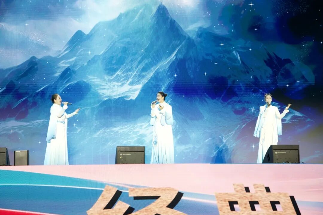 歌自草原来——2026·内蒙古民歌大会经典传唱专场精彩上演 第10张