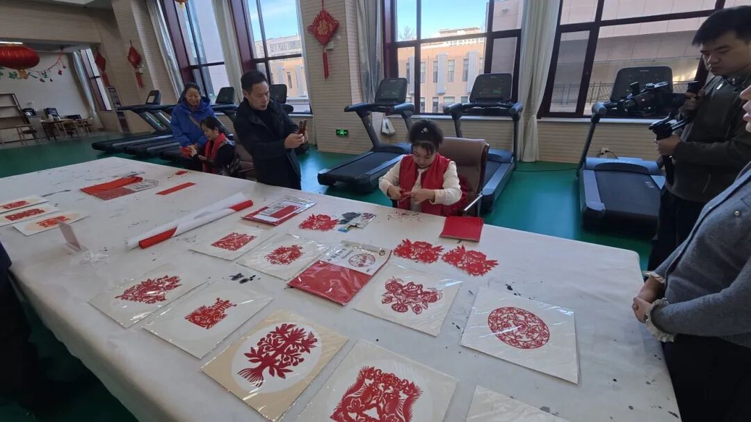 “艺暖新春·法润万家”内蒙古文艺志愿服务走进自治区检察院 第19张