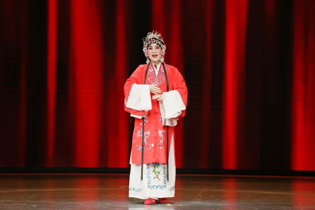 强基工程 | “众艺新声——新大众文艺在内蒙古”专场演出在呼和浩特市圆满落幕 第11张