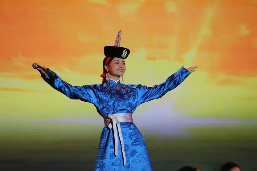 歌自草原来——2026·内蒙古民歌大会经典传唱专场精彩上演 第16张