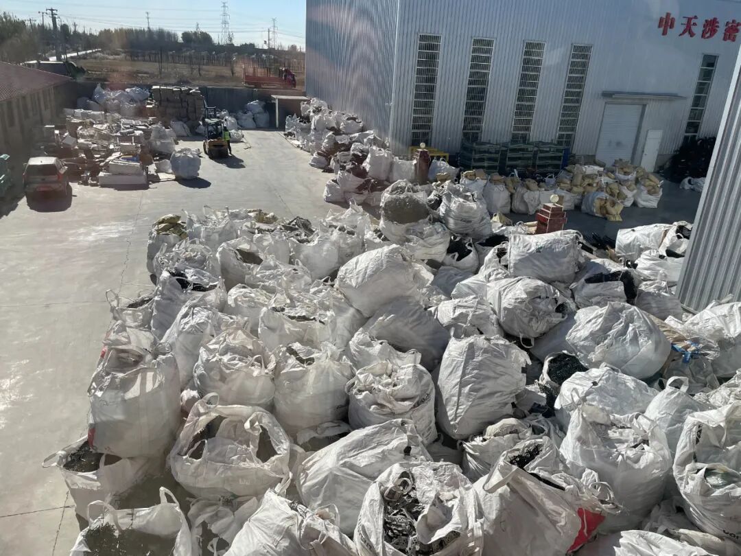 为什么越来越多的人要销毁婚纱照 与过去的情感彻底切割