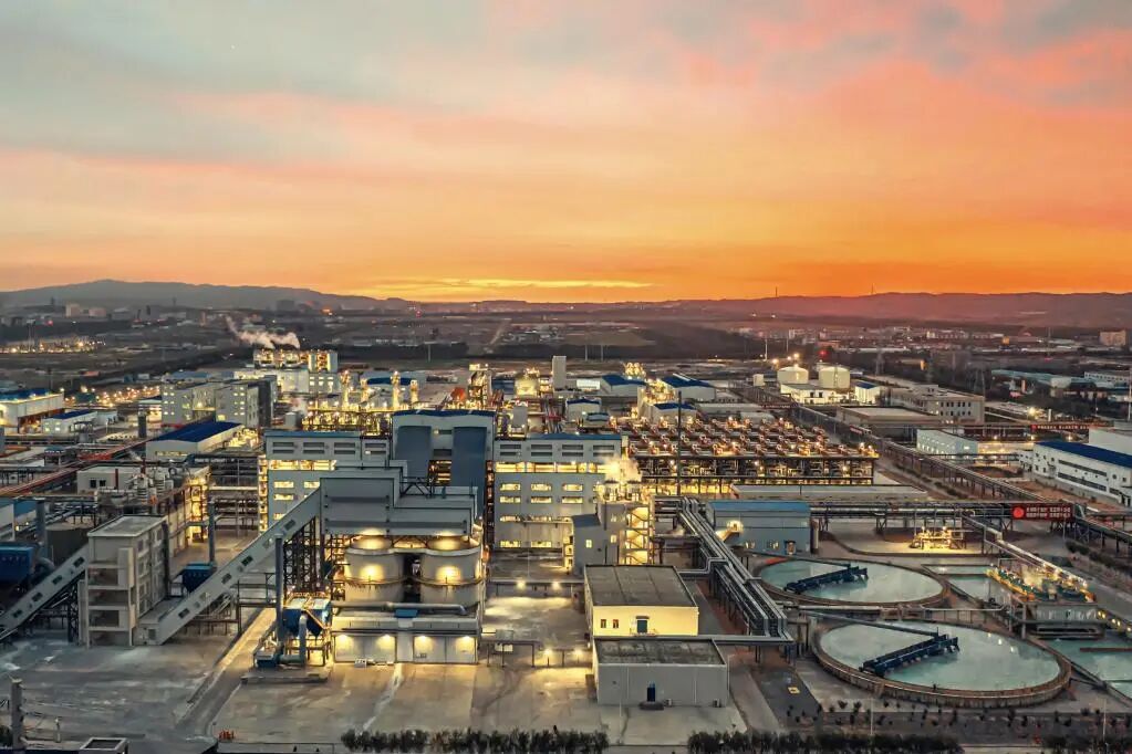 C:\Users\徐强\Desktop\消息：三峡多能互补公司30万千瓦绿色供电项目全容量并网\IMG_20250521_213048.jpgIMG_20250521_213048