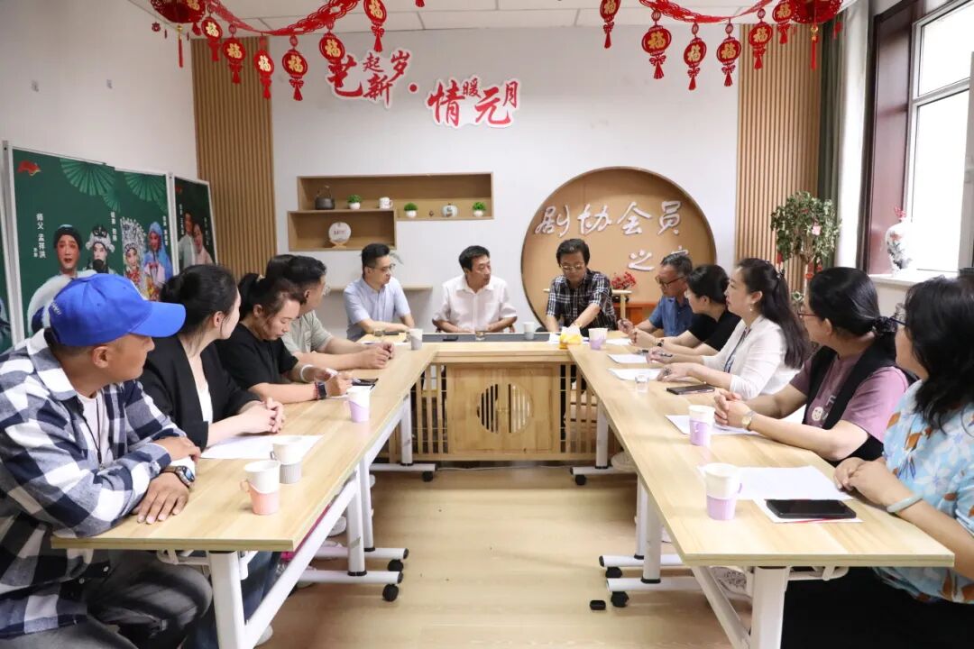 内蒙古文联各文艺家协会举办会员日活动 第3张
