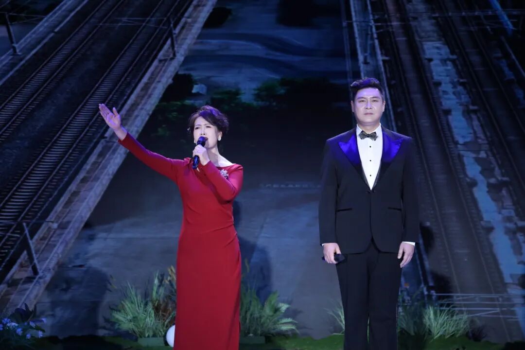 “中国梦 劳动美”第三届劳动者之歌大型诗歌朗诵会圆满落幕 第13张