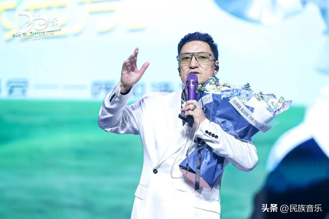 草原之声撼动青城，科尔沁夫“梦开始的地方”演唱会深情谢幕 第8张