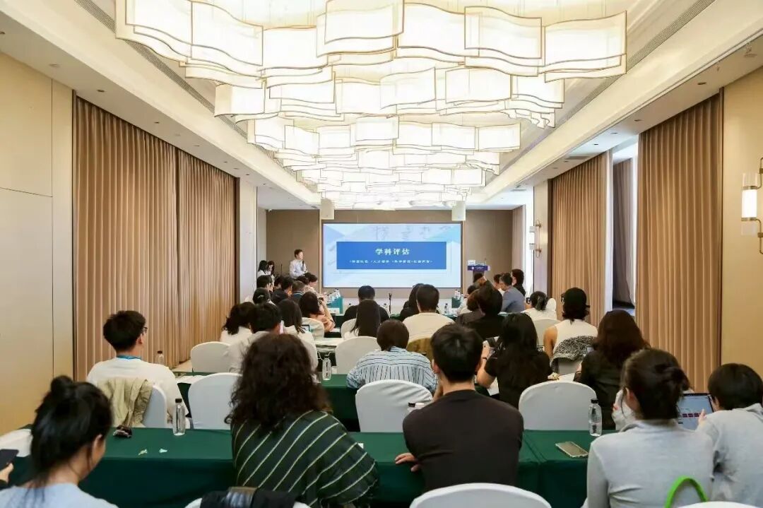 “北疆文化视域中的诗与艺术”学术交流活动在呼和浩特举办 第1张