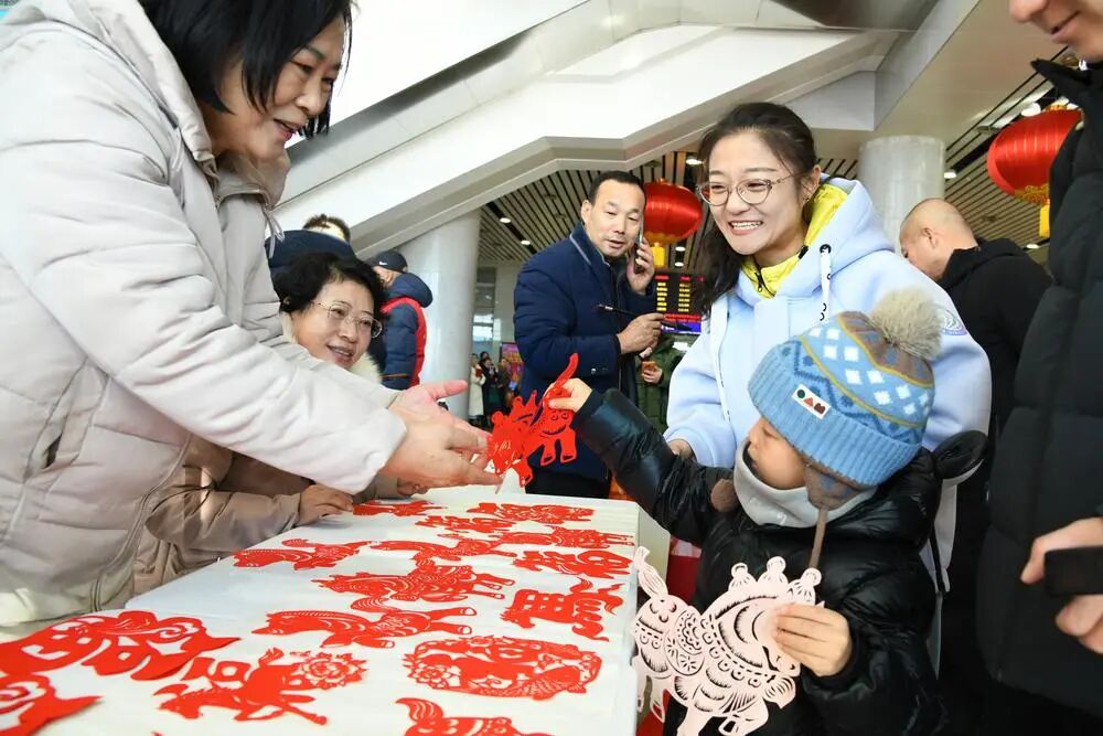 乌兰察布文联组织2026丙午马年“万福迎春”系列公益活动 第4张