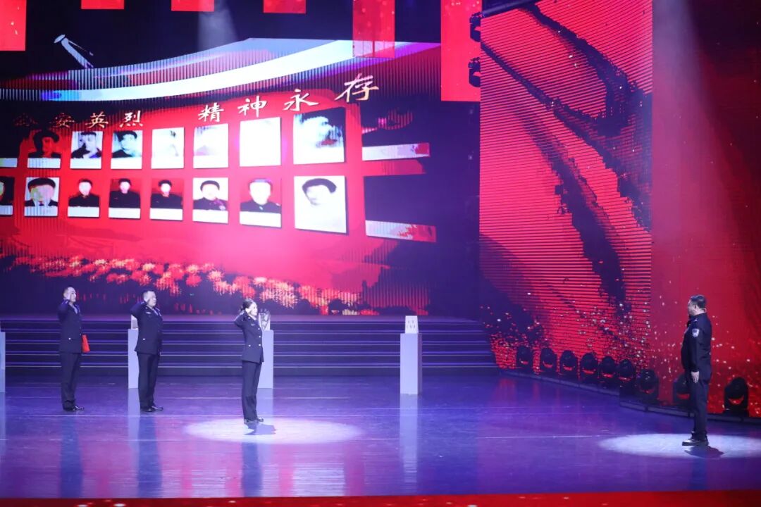 礼赞新时代 奋进内蒙古——内蒙古小戏小品精品展演拉开帷幕 第24张