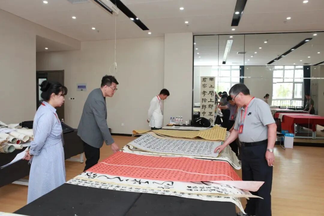 第九届内蒙古自治区书法篆刻展评审纪实（附入展公示名单） 第2张