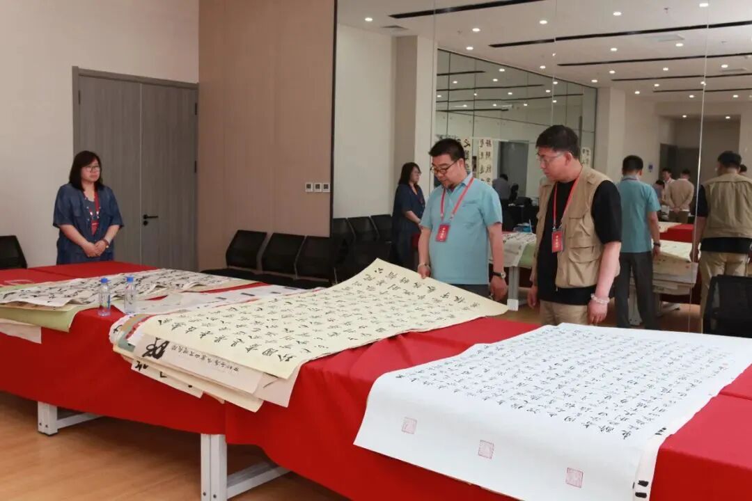 第九届内蒙古自治区书法篆刻展评审纪实（附入展公示名单） 第3张