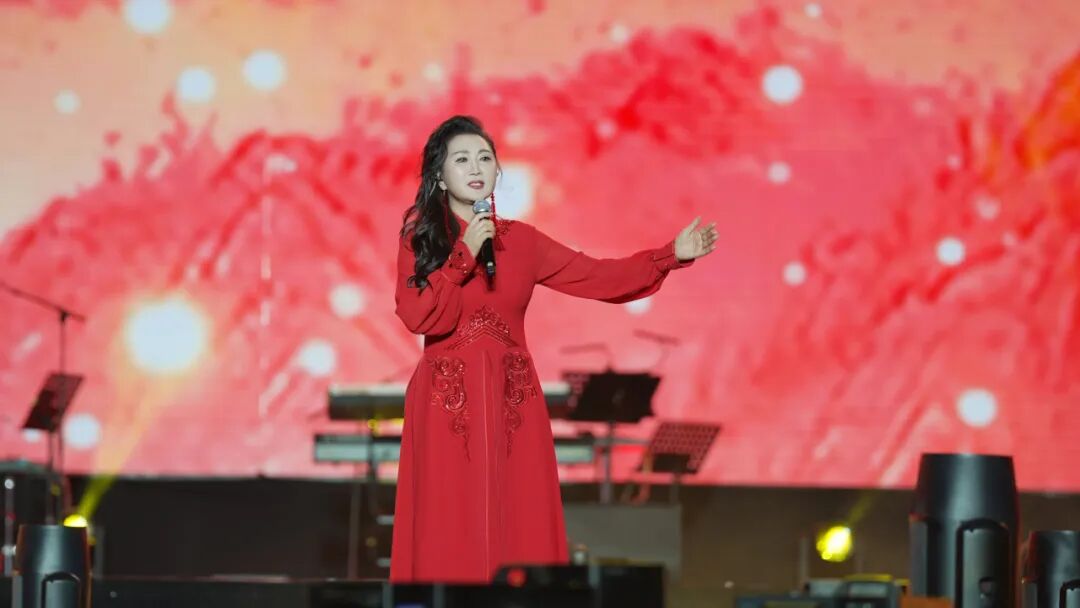 北疆文化活动季启动主题演出精彩继续 第15张