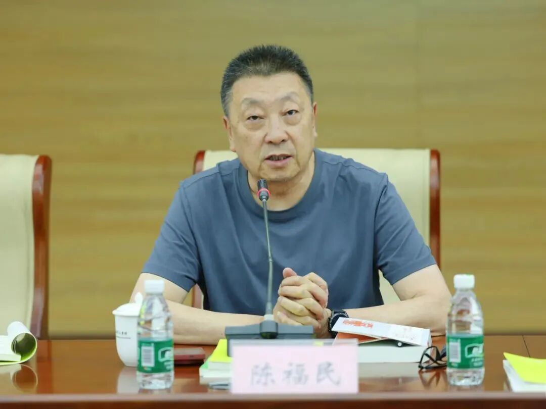 《草原十二骑手》新书发布暨内蒙古中青年作家作品研讨会在京举行 第11张