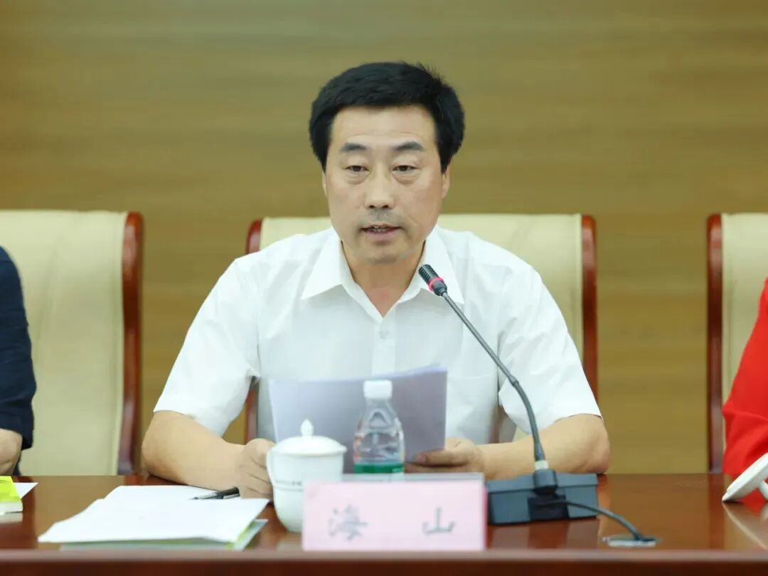 《草原十二骑手》新书发布暨内蒙古中青年作家作品研讨会在京举行 第4张