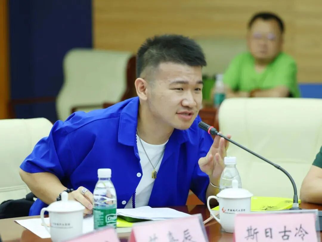 《草原十二骑手》新书发布暨内蒙古中青年作家作品研讨会在京举行 第34张