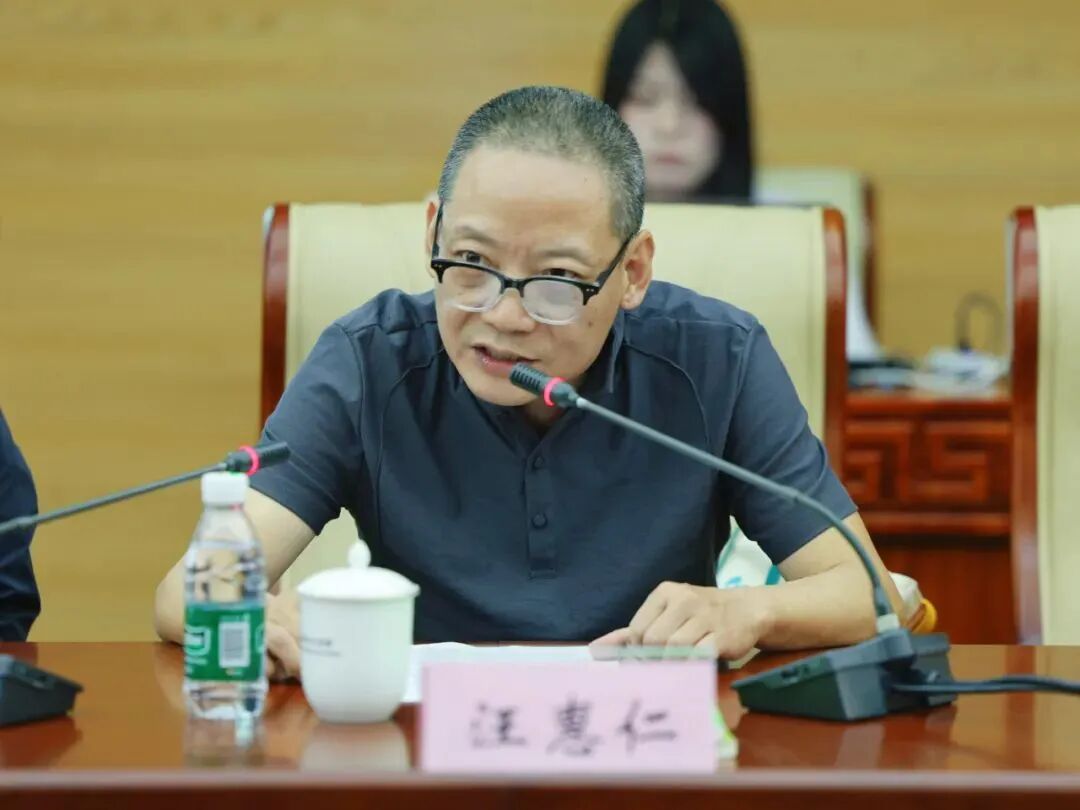 《草原十二骑手》新书发布暨内蒙古中青年作家作品研讨会在京举行 第6张