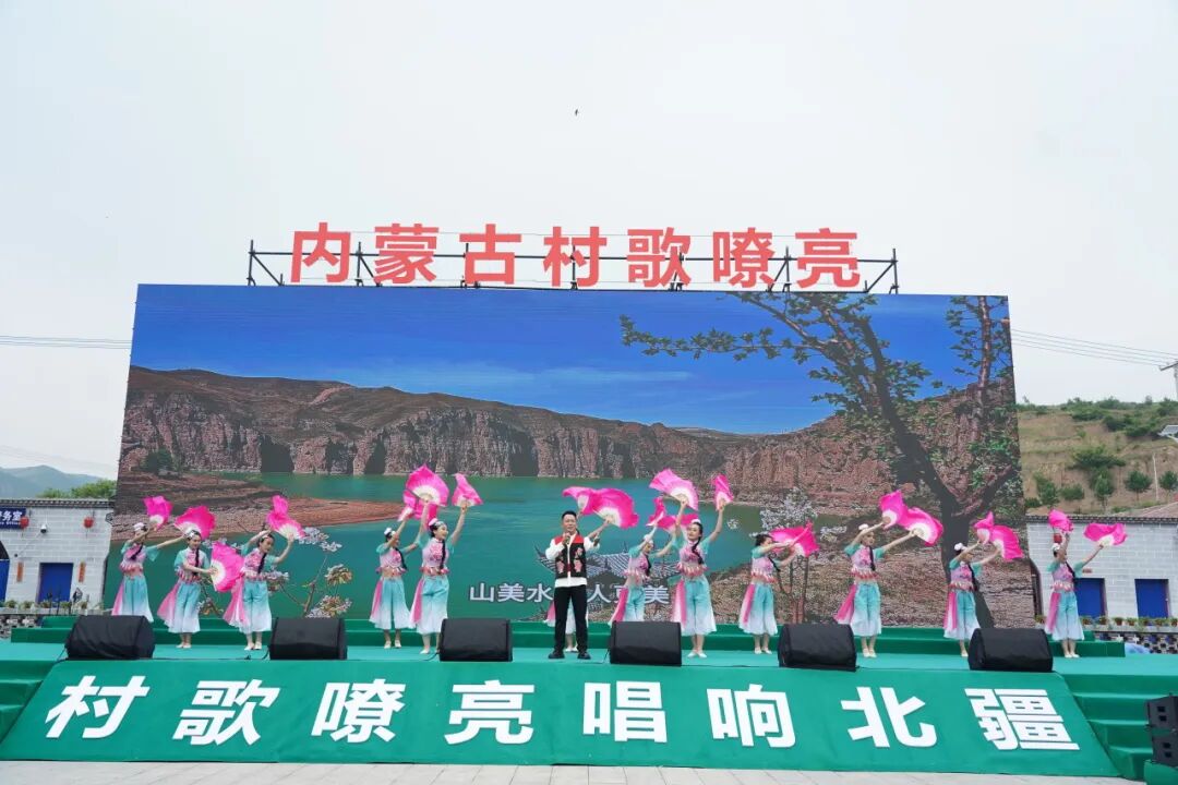 文艺评论 | 李树榕 彭瑞琪：助我“村歌”爱我村 第4张