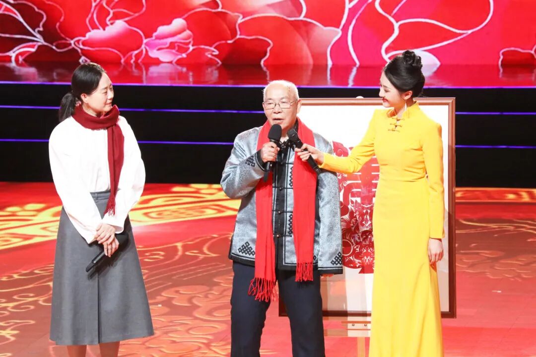 “艺”路同行 “艺”起过年 2025年内蒙古自治区文学艺术界迎春联谊会成功举办 第10张