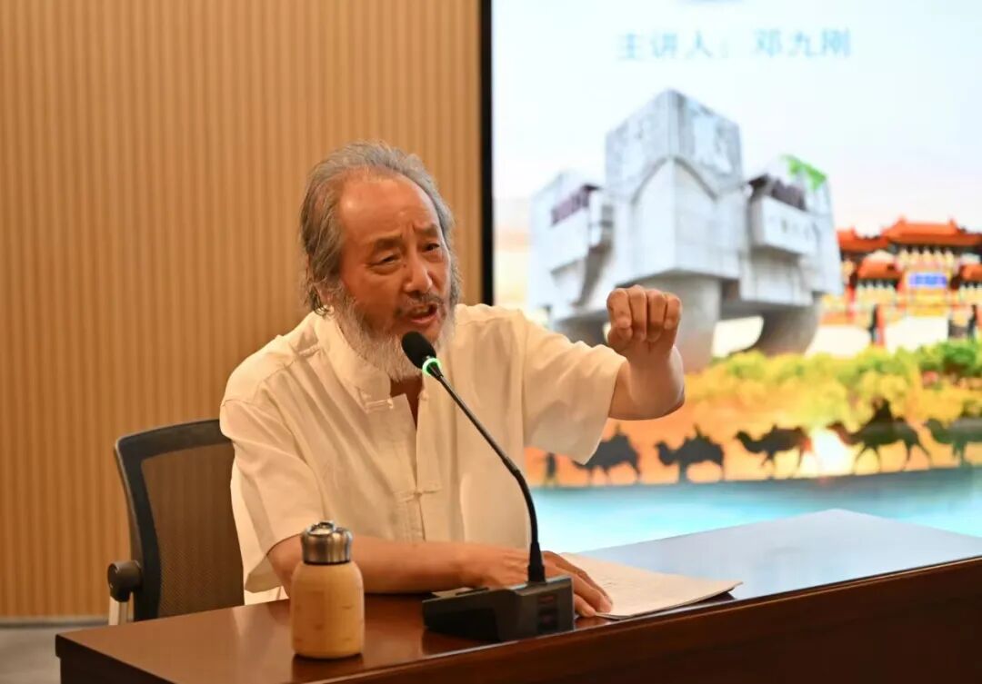 基层艺讯 | 从经济视角解码呼和浩特历史演进——这场讲座带你探寻“青城”生长密码 第2张