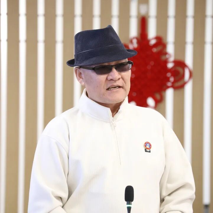 铸牢中华民族共同体意识 新时代文学期刊创新发展交流会在呼和浩特举办 第7张