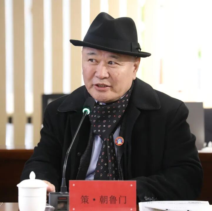 铸牢中华民族共同体意识 新时代文学期刊创新发展交流会在呼和浩特举办 第15张