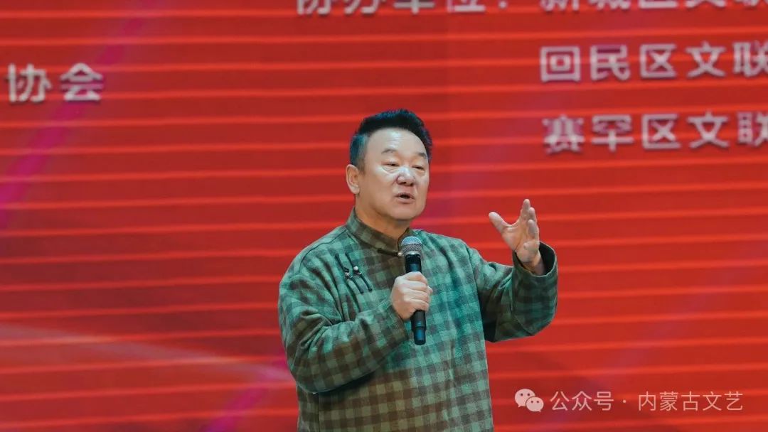 “与人民同行”——新时代文明实践文艺志愿服务走进玉泉区大南街街道大召社区 第13张