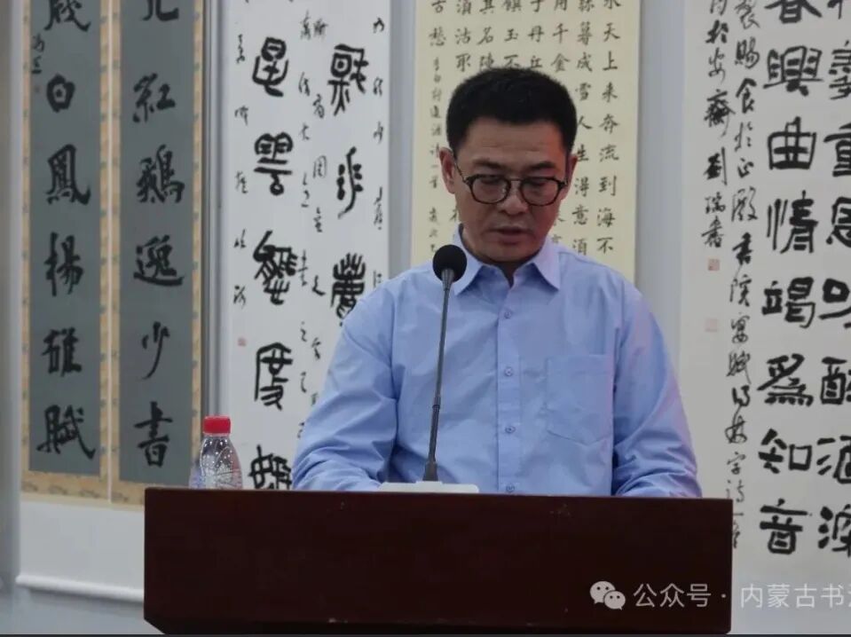 内蒙古书法家协会第七届主席团第八次会议、第七届理事会第四次会议及学术讲座活动在阿拉善盟举行 第6张
