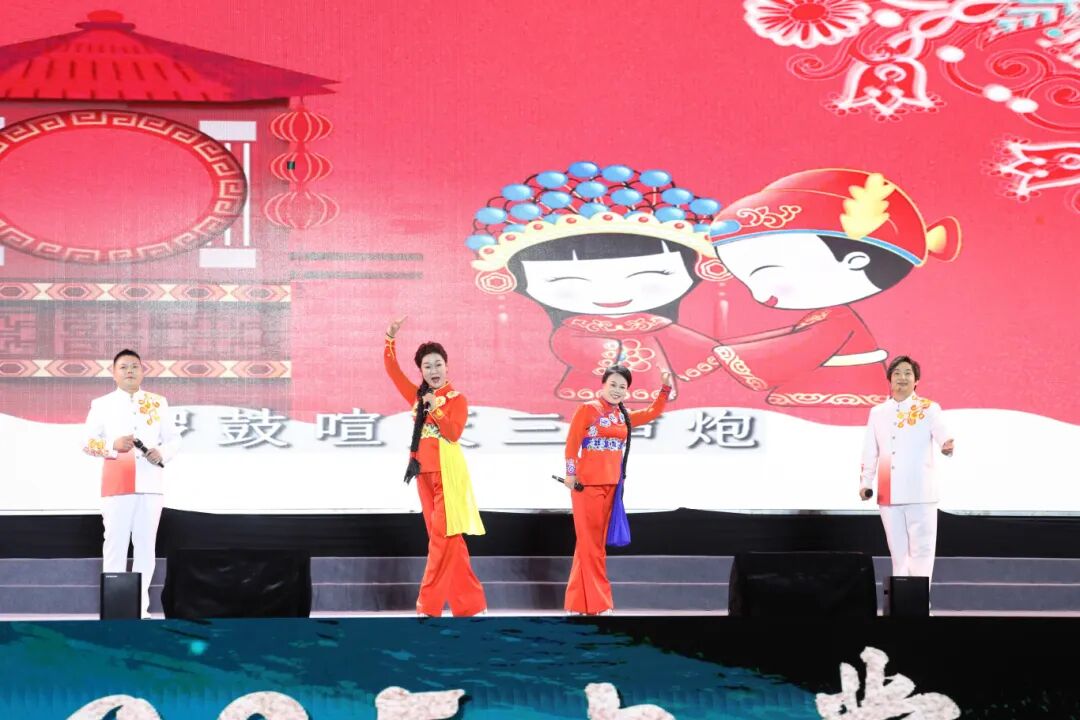 精彩回顾 | “唱响北疆”2025内蒙古民歌大会首场演出响彻乌海湖 第42张