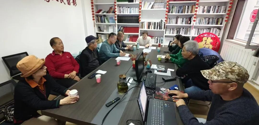 内蒙古文联各文艺家协会举办会员日活动 第21张